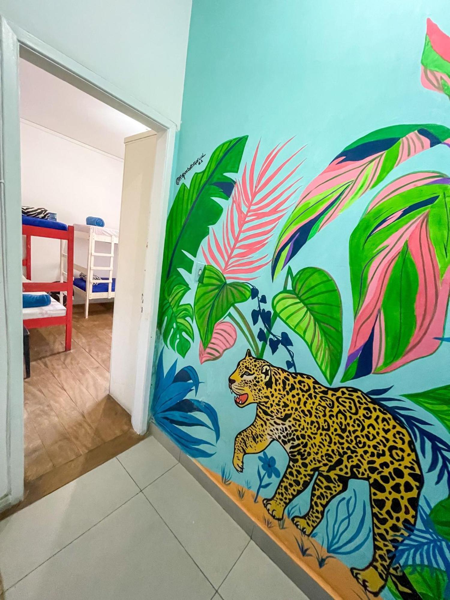 Onca Da Praia Hostel วิตอเรีย ภายนอก รูปภาพ