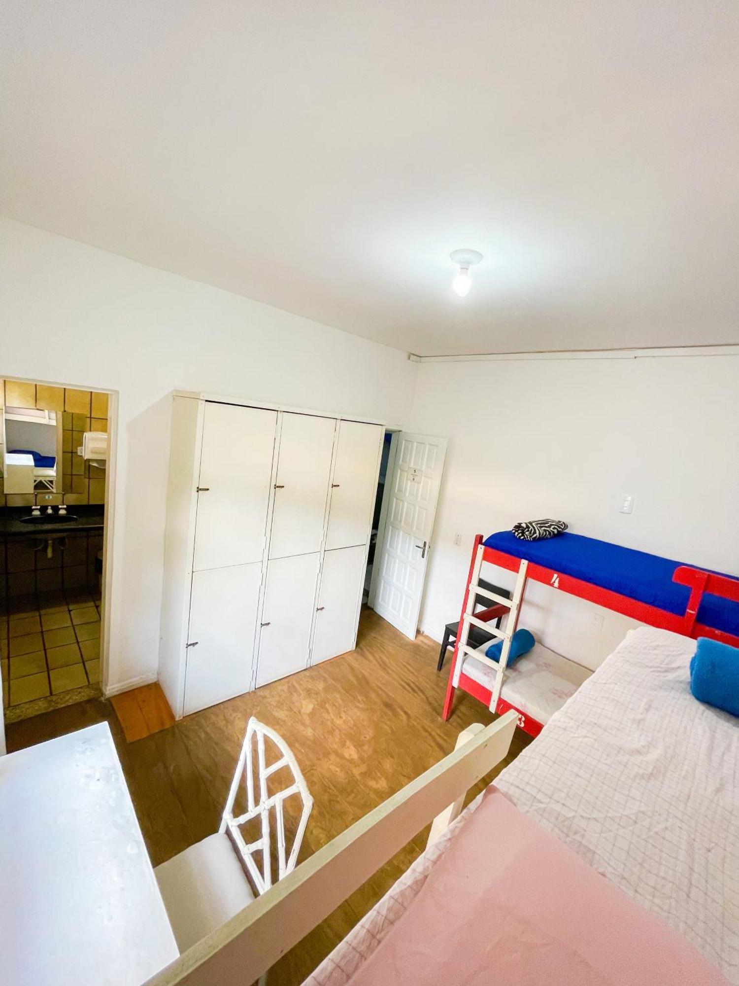 Onca Da Praia Hostel วิตอเรีย ภายนอก รูปภาพ
