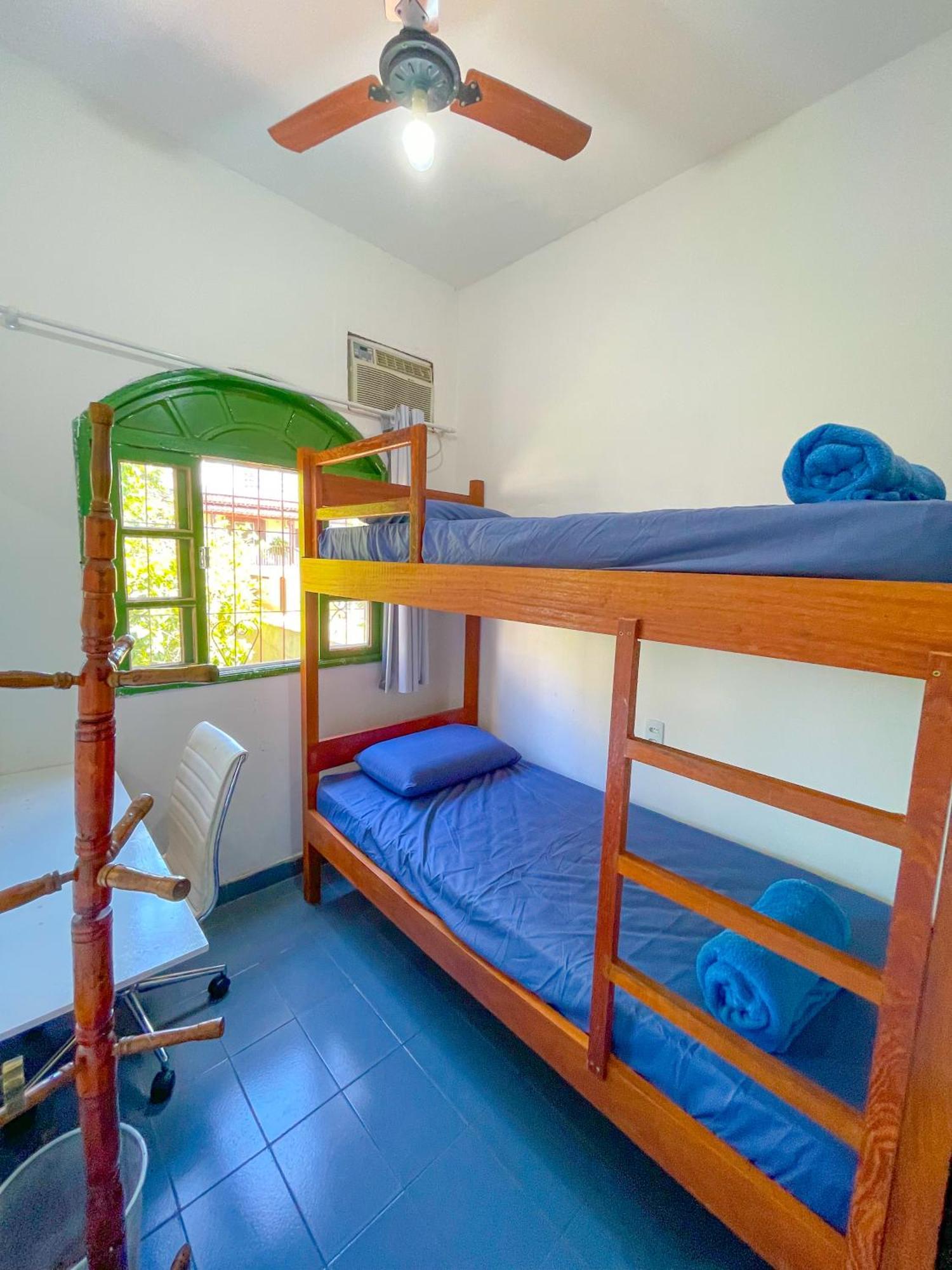 Onca Da Praia Hostel วิตอเรีย ภายนอก รูปภาพ