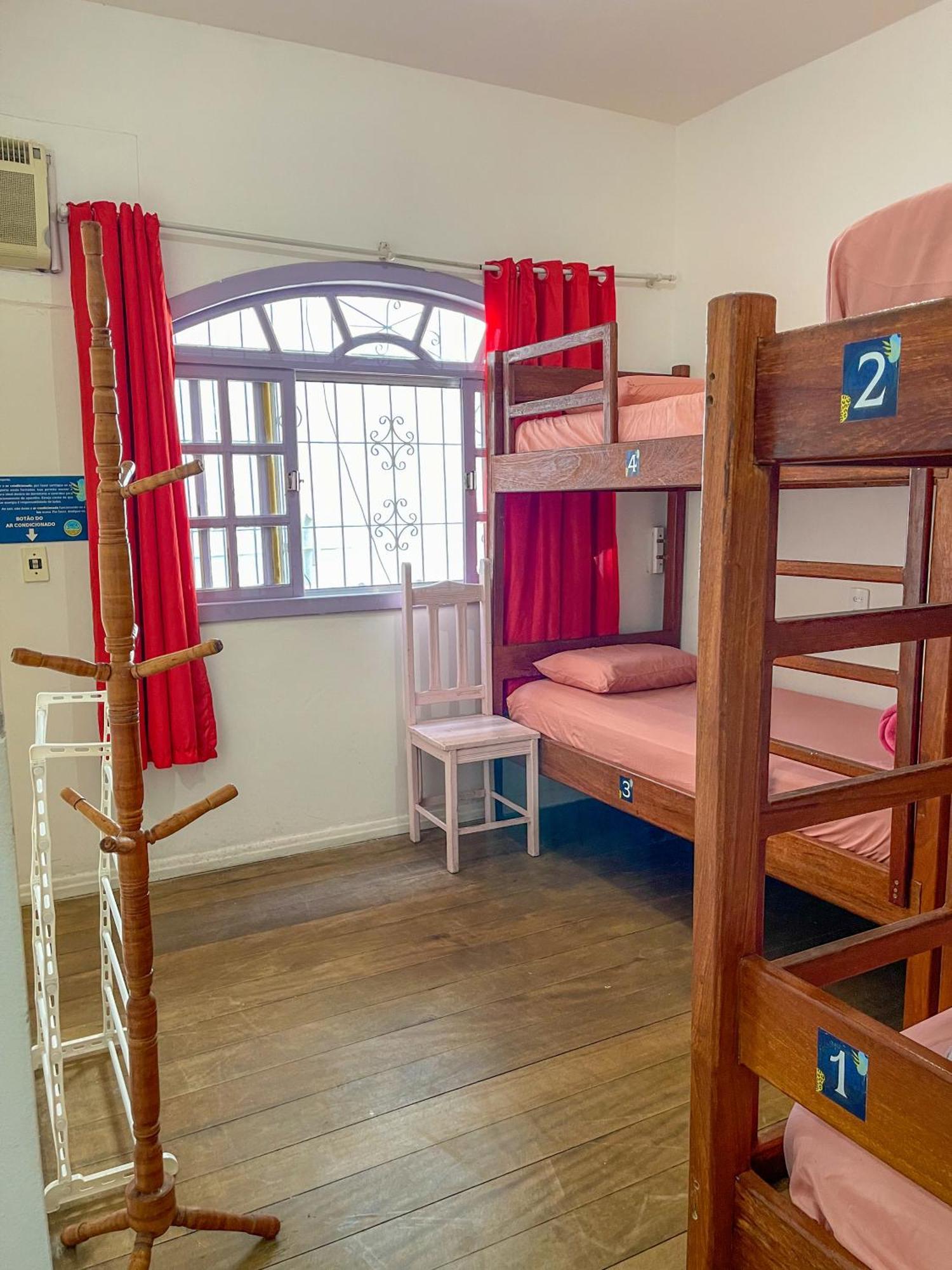 Onca Da Praia Hostel วิตอเรีย ภายนอก รูปภาพ